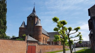Église fortifiée Saint-Hilaire