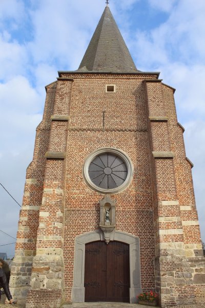 Église fortifiée Saint-Rémi (vue extérieure)