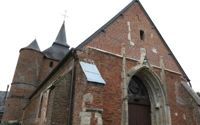 Église fortifiée Saint-Event (vue extérieure)