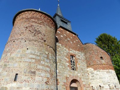 Église fortifiée Saint-Nicolas (ouverte sur RDV)