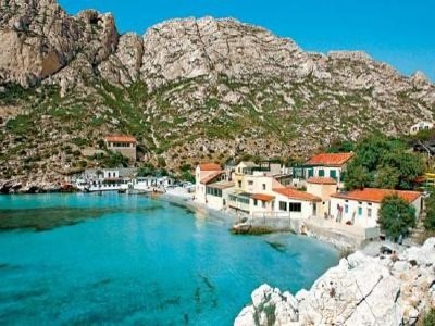 Base nautique UCPA Sormiou