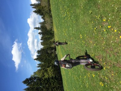 Alpage des Granges Raguin - Trottinettes électriques, bouées et raquettes