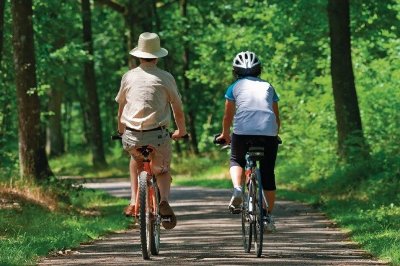 Balade à vélo dans la forêt de Chailluz