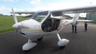 Les Mi-Lents de l'Auxois (centre de formation ULM)