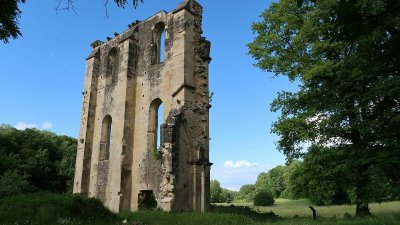 CHERLIEU, Présence Cistercienne