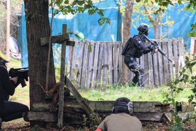 Inside Battle - Terrain d'Airsoft à Clairvaux-Les-Lacs