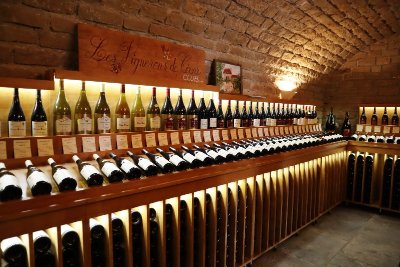 Domaine de Montmain - Visite et Dégustation - Nombreux Millésimes