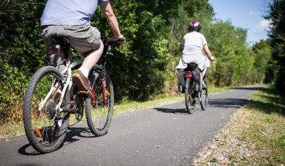 Bordeaux, Créon et Sauveterre-de-Guyenne à vélo par la piste Roger Lapébie