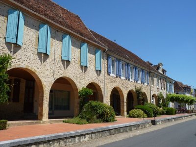 Arzacq-Arraziguet : bastide du Béarn