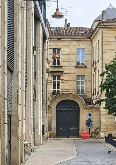 Balade à roulettes : Bordeaux en flamme