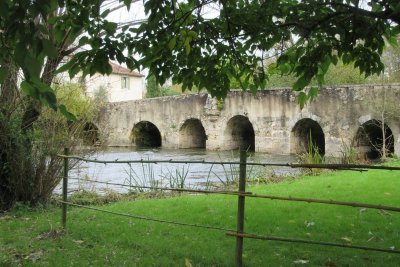Circuit découverte de la bastide de St Aulaye, classé parmi les 10 plus beaux sentiers du Périgord
