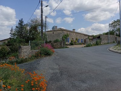 Balade autour des fontaines - Paizay-Le-Tort