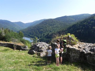 Balades en famille « Les ruines du château de Wildenstein, circuit du Schlossberg »