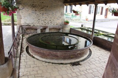Les fontaines lavoirs