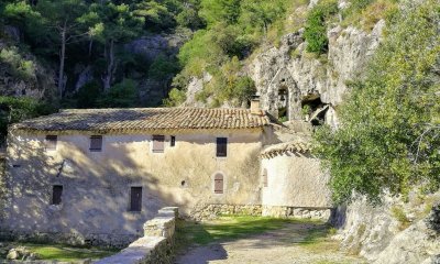 DE SAINT-GUILHEM-LE-DÉSERT À LODÈVE SUR LE GR®653 VOIE D'ARLES VERS COMPOSTELLE