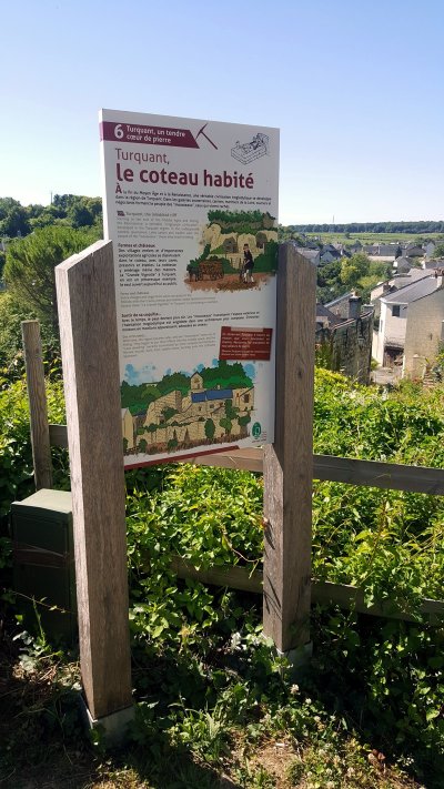 UN TENDRE COEUR DE PIERRE