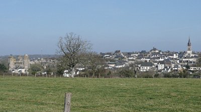 LIAISON POUANCÉ RENAZÉ PAR SENONNES