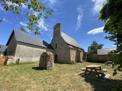 Sentier de randonnée pédestre "circuit de Doucé"