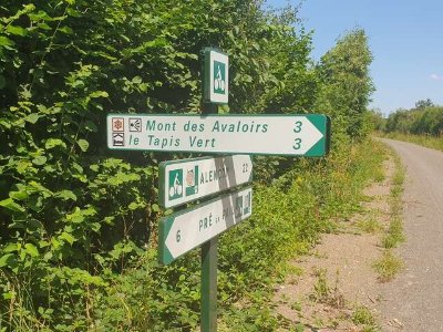 BOUCLE D'AVERTON PAR LE MERDEREAU (N°59)