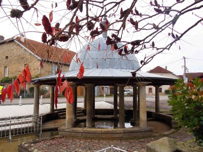 Lavoirs et Fontaines au Pays de Montbozon