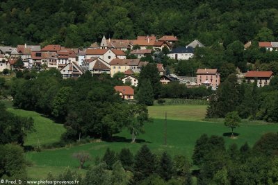 Une ville à la campagne