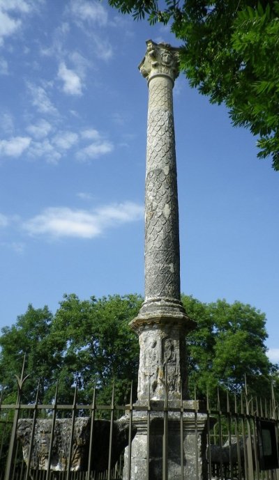 Entre colonne et moulin