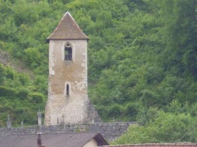 A l'ombre de ses tours