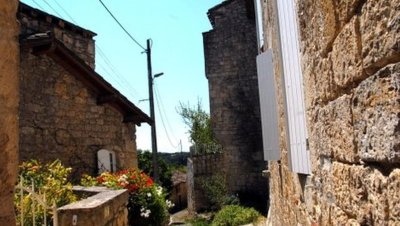 Laroque-Timbaut, sur les pas de Roland