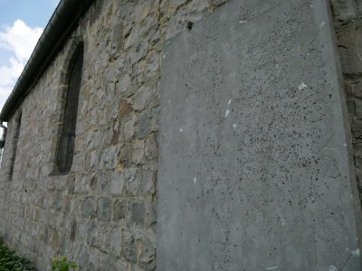 Pierre tumulaire à Escarmain