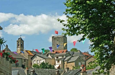 CAUSSE DE SAUVETERRE DIRECTION LA BASTISSE ET LES ARTS