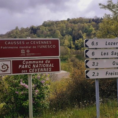 LES PRADILHOUS DE LA LOUBIÈRE