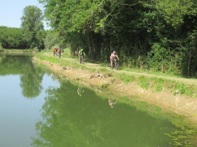 Base VTT Sud-Charente - Circuit VTT n°8