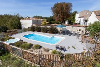 Aire de jeux rue du Logis