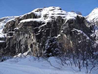 Balade pédestre au Rocher du Château