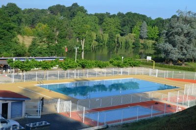 Piscine municipale de Castelnau d'Auzan Labarrère