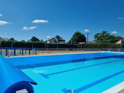 Piscine Les Dauphins