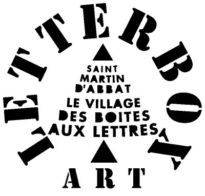 Le Village des Boîtes Aux Lettres