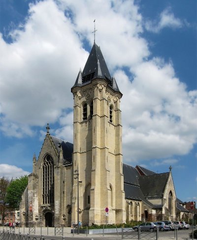 Collégiale Saint-Piat et Carillon