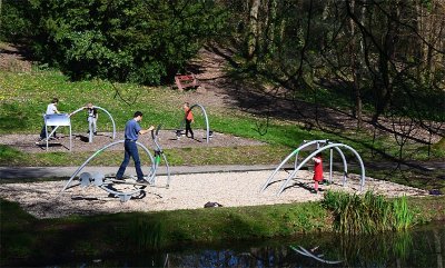 PLAGE, BOIS ET EQUIPEMENTS SPORTIFS DE PORCE
