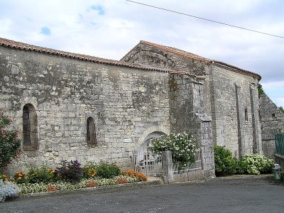 Église prieurale Notre-Dame de Tous-Biens