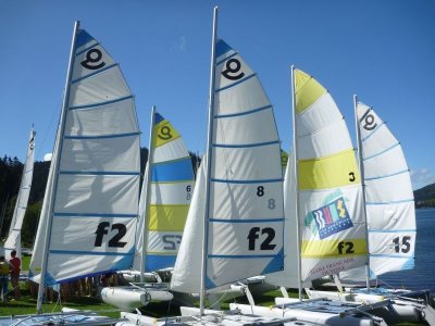 Voile et planche a voile - base nautique
