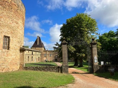 Les trois châteaux