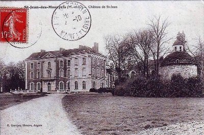 CHÂTEAU DE SAINT-JEAN DES MAUVRETS