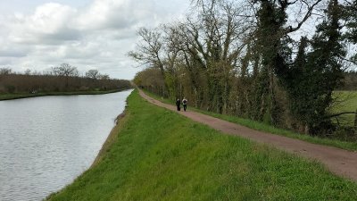 Entre Loire et Canal à Luthenay-Uxeloup