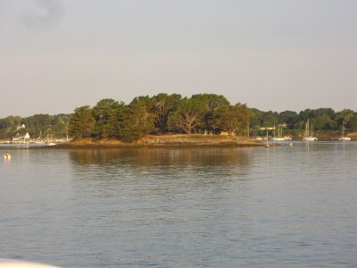 Ile Petite Logoden