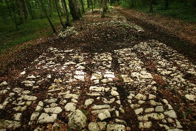 LA VOIE ROMAINE DE FAVEROLLES