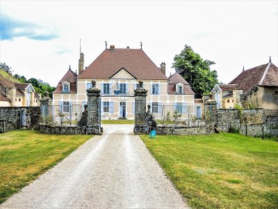 CHATEAU DE LA ROCHELLE