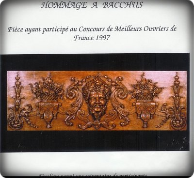 Sculpteur sur bois / armoiries Gérard Riandet