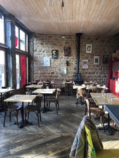 Le cèdre - bar à vin