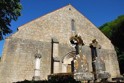 EGLISE NOTRE-DAME-DE-LA-NATIVITE DE MONTSAUGEON
